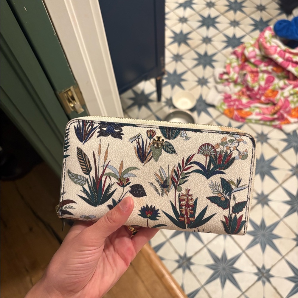 Tory Burch Floral Zip-Around Wallet